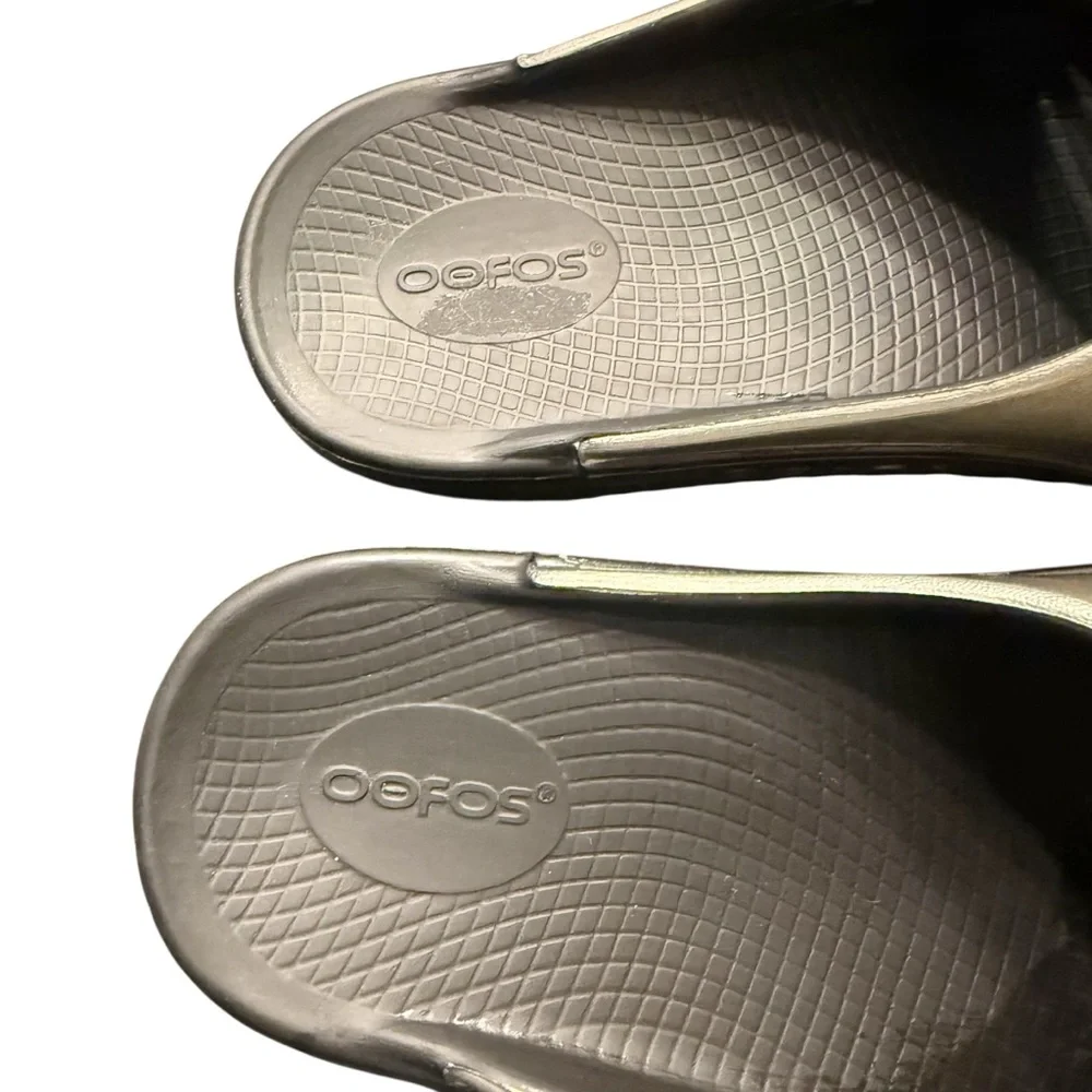 OOFOS OOMEGA Ooahh Platform Comfort Slide Iridescent Gray Women‎ US 9 / EU 40
